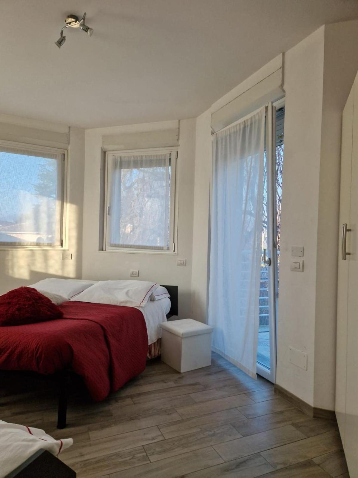 Beb Casa Di Lia Bed and Breakfast Carugo Buitenkant foto