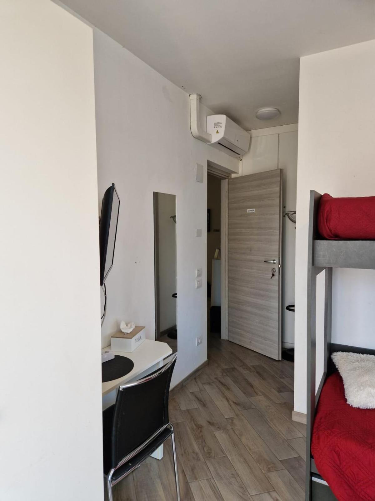 Beb Casa Di Lia Bed and Breakfast Carugo Buitenkant foto