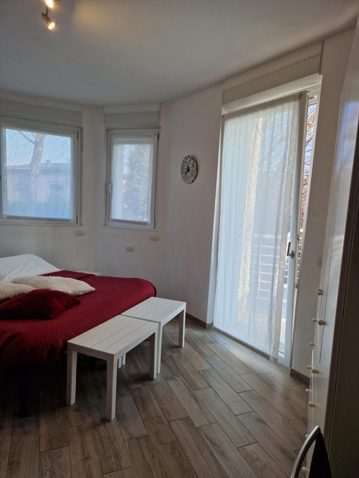 Beb Casa Di Lia Bed and Breakfast Carugo Buitenkant foto